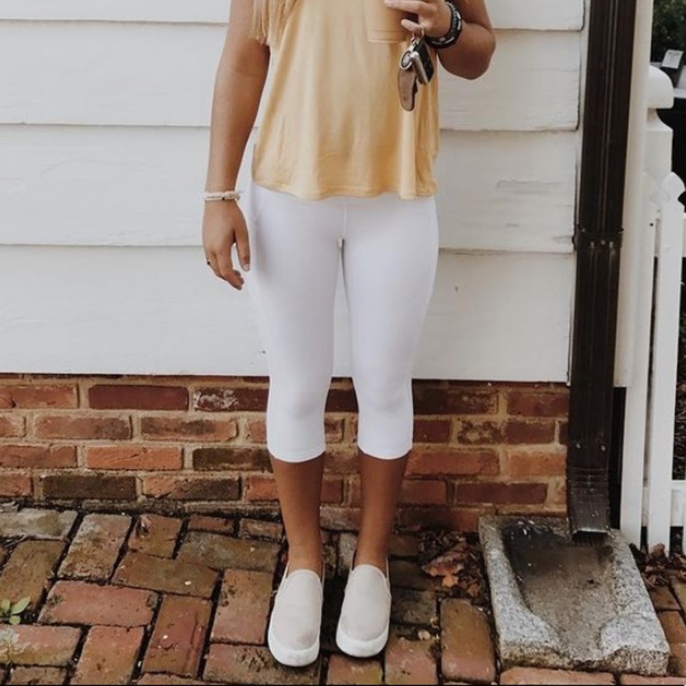 White Lululemon leggings size 4
